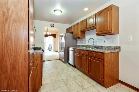 13821 S Mandarin Ct, Plainfield, IL 60544 photo 4