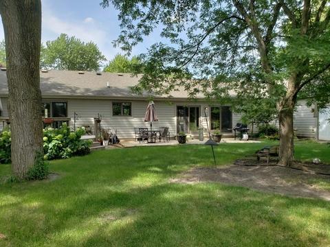 41 W527 Russell Rd, Elgin, IL 60124 photo 35