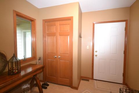 41 W527 Russell Rd, Elgin, IL 60124 photo 19