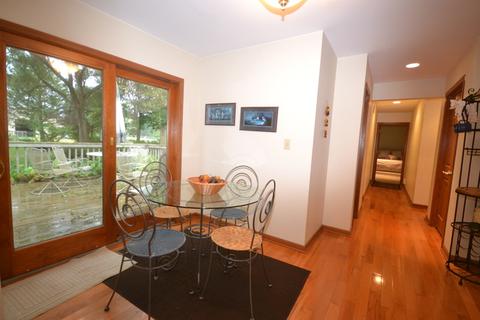 41 W527 Russell Rd, Elgin, IL 60124 photo 13
