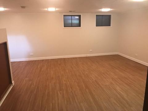 7233 N Campbell Ave #B, Chicago, IL 60645 photo 4