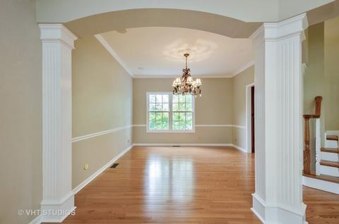 1121 Foothill Dr, Wheaton, IL 60189 photo 5
