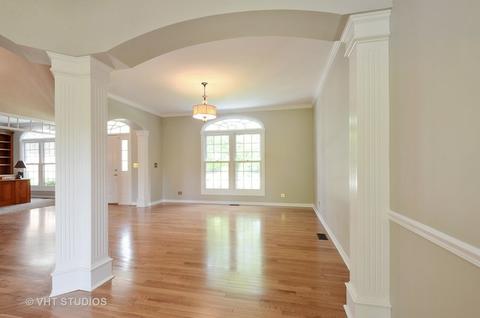 1121 Foothill Dr, Wheaton, IL 60189 photo 3