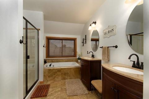 954 Westgate Dr, Aurora, IL 60506 photo 17