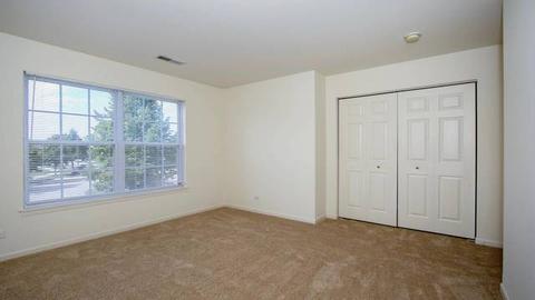 3203 Davey Ct, Aurora, IL 60503 photo 8