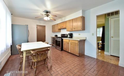 675 Northview Ln, Hoffman Estates, IL 60169 photo 6