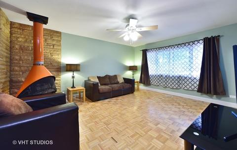 675 Northview Ln, Hoffman Estates, IL 60169 photo 3