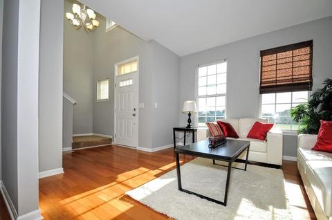 1709 Pin Oak Ln, Elgin, IL 60120 photo 7
