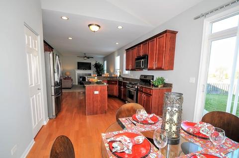 1709 Pin Oak Ln, Elgin, IL 60120 photo 15