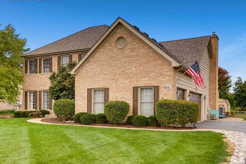 631 Clover Dr, Algonquin, IL 60102 photo 2