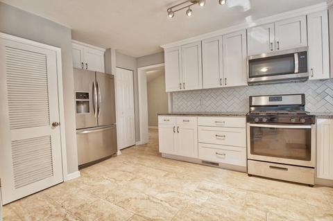 4322 Davis St, Matteson, IL 60443 photo 4