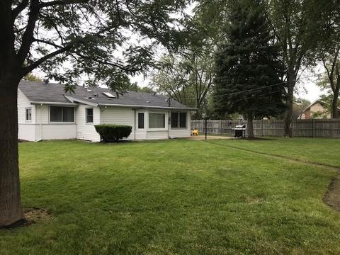 295 Illinois Blvd, Hoffman Estates, IL 60169 photo 22