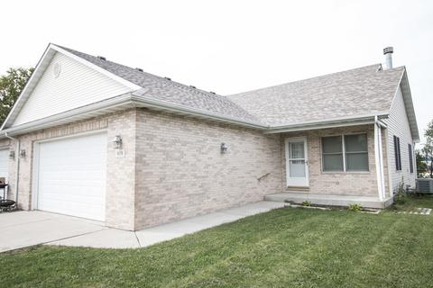 919 Casey Dr, Minooka, IL 60447 photo 1