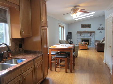 813 W Appletree Ln, Bartlett, IL 60103 photo 11
