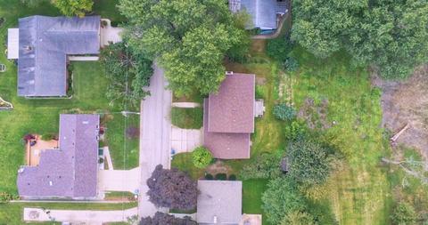 55 Edwards Ave, West Dundee, IL 60118 photo 4