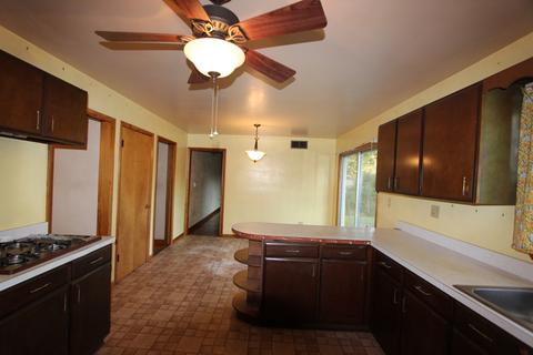 55 Edwards Ave, West Dundee, IL 60118 photo 8