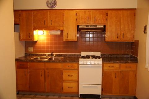 533 E Benton St, Aurora, IL 60505 photo 6