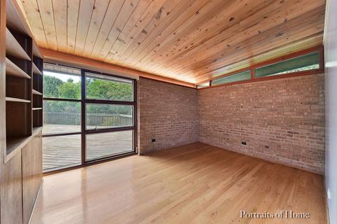 916 W Elm St, Wheaton, IL 60189 photo 21