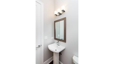 4169 W Cornelia St, Chicago, IL 60641 photo 10