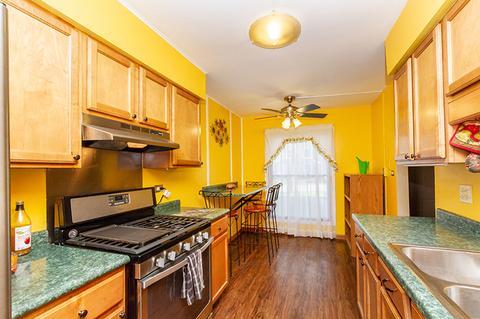 1984 Dunmore Pl, Hoffman Estates, IL 60169 photo 6