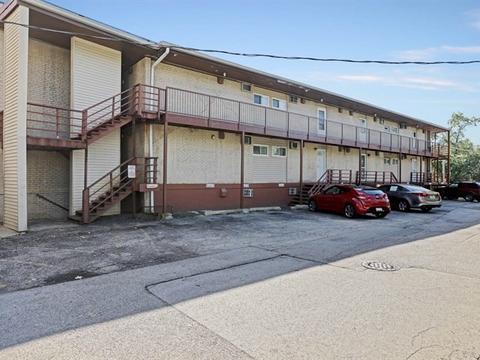 605 N Wolf Rd #C8, Hillside, IL 60162 photo 10