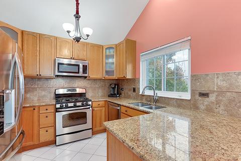 1439 Boston Ct, Bartlett, IL 60103 photo 8