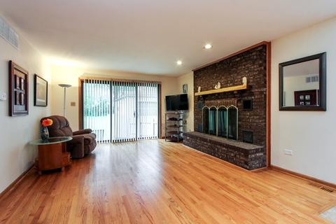 2503 Sigwalt St, Rolling Meadows, IL 60008 photo 8