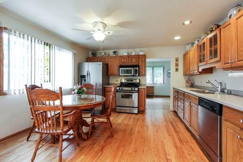 2503 Sigwalt St, Rolling Meadows, IL 60008 photo 5