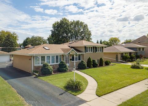 111 Crescent Dr, Glenview, IL 60025 photo 2