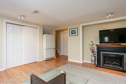 111 Crescent Dr, Glenview, IL 60025 photo 23