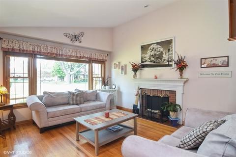 341 Amherst Ave, Des Plaines, IL 60016 photo 2