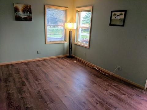 612 Columbus St, Mchenry, IL 60051 photo 3