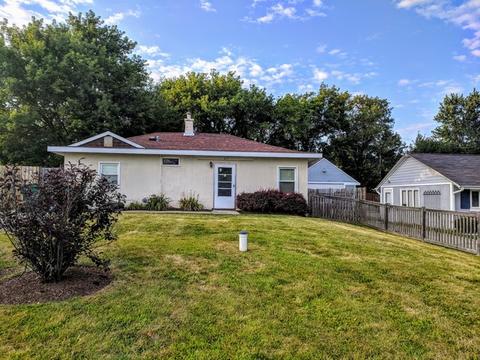 612 Columbus St, Mchenry, IL 60051 photo 1