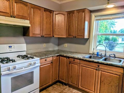 612 Columbus St, Mchenry, IL 60051 photo 6