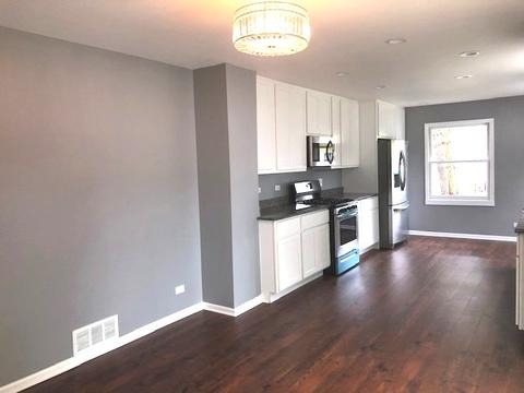 523 E Main St, Plano, IL 60545 photo 9
