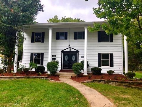 523 E Main St, Plano, IL 60545 photo 1