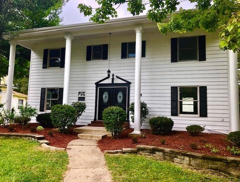 523 E Main St, Plano, IL 60545 photo 2