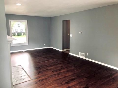 523 E Main St, Plano, IL 60545 photo 6