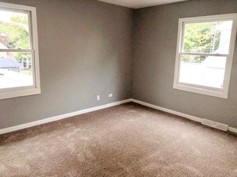 523 E Main St, Plano, IL 60545 photo 15