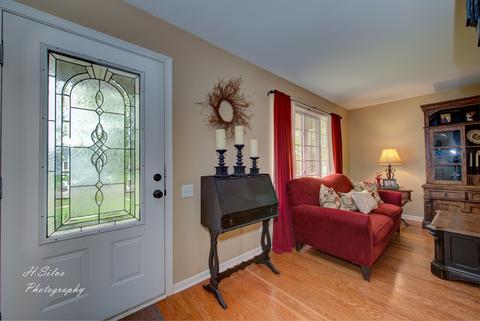 1111 Dawson Ln, Algonquin, IL 60102 photo 3