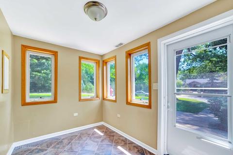 23320 Tieri Ln, Steger, IL 60475 photo 10