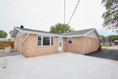 8748 Cranbrook Ln, Bridgeview, IL 60455 photo 17