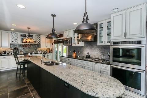 244 Windsor Dr, Bartlett, IL 60103 photo 8