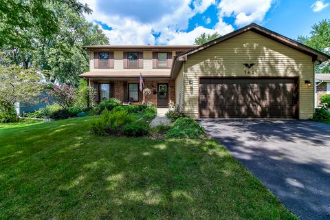 762 Aztec Dr, Carol Stream, IL 60188 photo 1