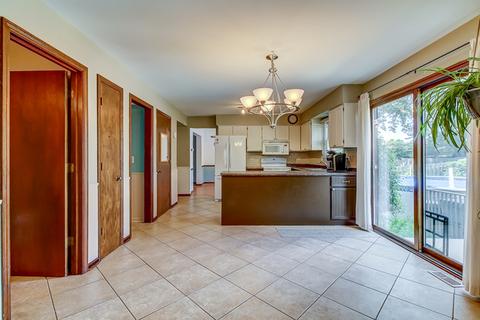 762 Aztec Dr, Carol Stream, IL 60188 photo 7