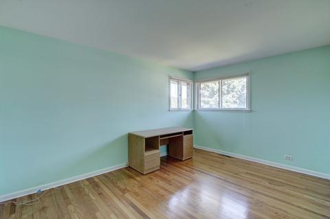 10 E Kathleen Dr, Des Plaines, IL 60016 photo 12