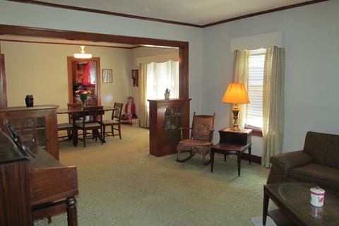 608 Bangs St, Aurora, IL 60505 photo 15