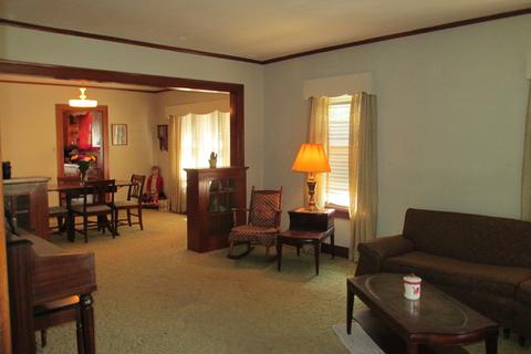 608 Bangs St, Aurora, IL 60505 photo 14