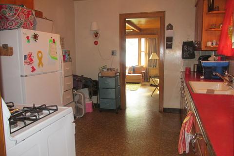 608 Bangs St, Aurora, IL 60505 photo 6