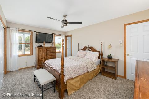 2101 Mystic Dr, Plainfield, IL 60586 photo 9